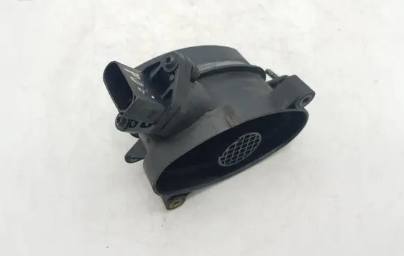 BMW X5 E53 Mass air flow meter 77870760 0928400468