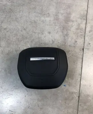 Steering wheel airbag