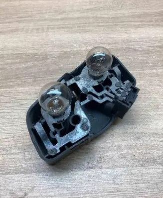 BMW 3 E46 Tail light bulb cover holder 8374807 230573L