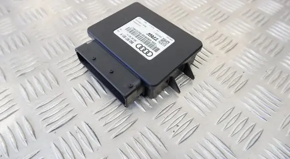 Audi Q5 SQ5 Hand brake control module 8K0907801H