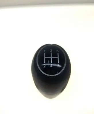 Subaru Outback Gear lever shifter trim leather/knob 35022AG000 35022AG