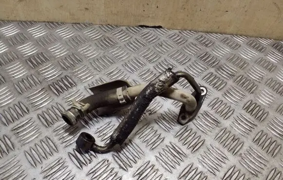 Nissan NV400 Turbo turbocharger oiling pipe/hose