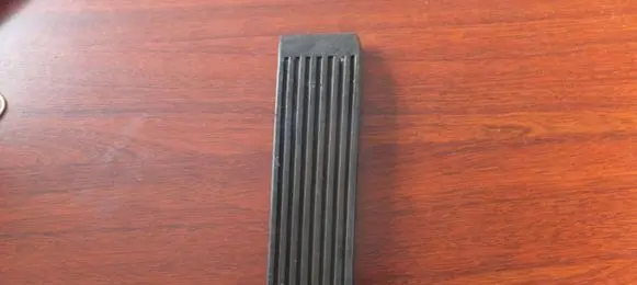 Mercedes-Benz CLK A209 C209 Accelerator throttle pedal A1293010382