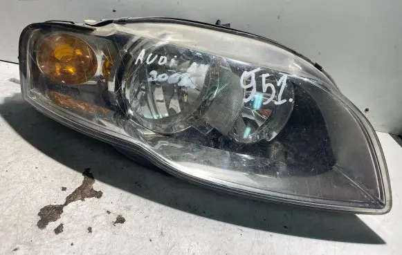 Audi A4 S4 B8 8K Headlight/headlamp 8E0941004AK 0301219602