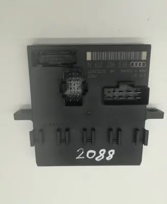 Audi A4 S4 B7 8E 8H Comfort/convenience module 8E0907279N