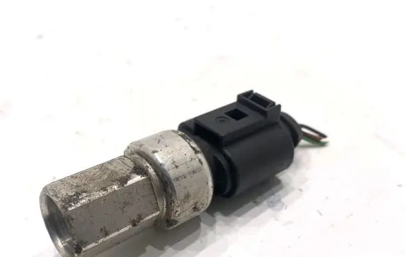 Seat Alhambra (Mk2) Air conditioning (A/C) pressure sensor 1K0959126E
