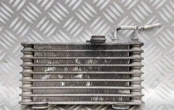 Mitsubishi Eclipse Cross Engine oil radiator 