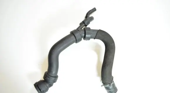 Audi A6 S6 C5 4B Engine coolant pipe/hose 4B0121101T