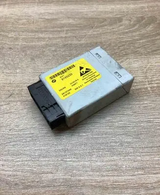 BMW 5 E60 E61 Steering rack control module 9183233 28137346