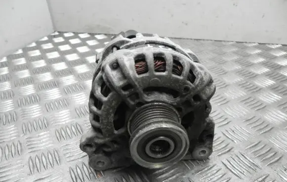 Volkswagen Up Generator/alternator 04C903023D