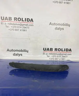 Front bumper splitter molding