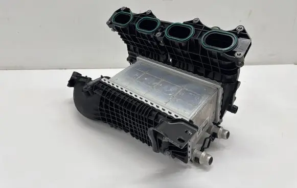 Mercedes-Benz GLC C254 Intake manifold A2540105608