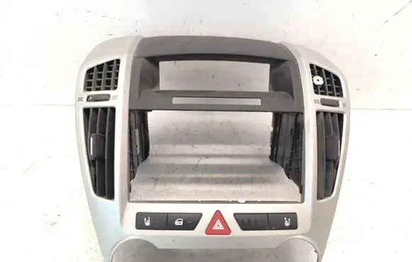 KIA Ceed Dashboard center trim panel 847401H000