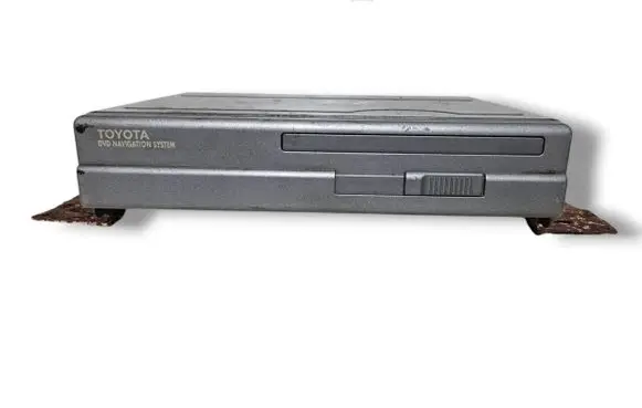 Toyota Prius (XW20) Navigation unit CD/DVD player 0866200850 ET02A 020814