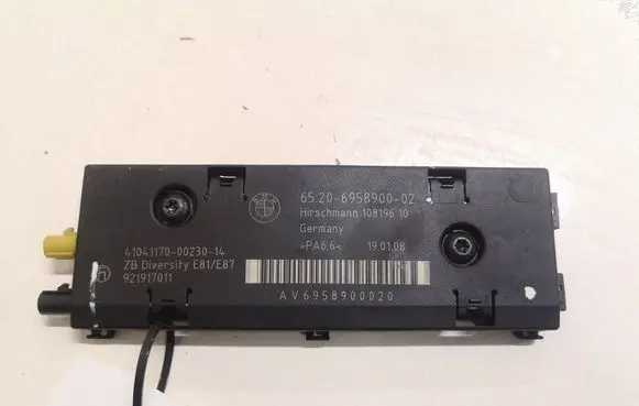 BMW 1 E81 E87 Aerial antenna amplifier 6520695890002 410411700023014 10819610