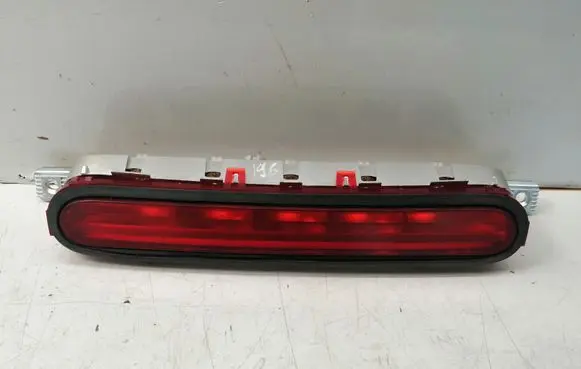 Toyota Corolla Verso AR10 Third/center stoplight 815700F011