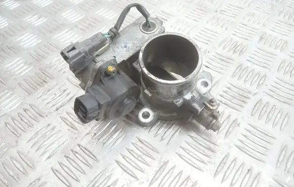 Toyota Corolla Verso E121 Throttle valve