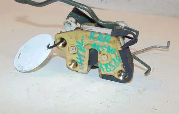 Hyundai H-1, Starex, Satellite Front door lock 813104A000