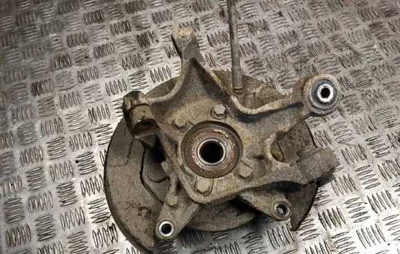Subaru Impreza III Rear wheel hub