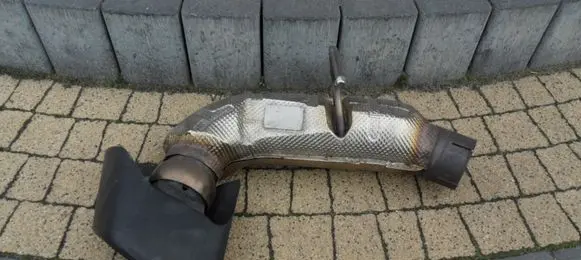 McLaren MP4 12c Muffler ending 
