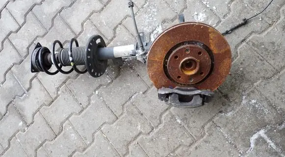 Peugeot 208 II Front wheel hub