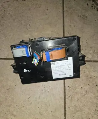 Peugeot Boxer SAM control unit 1389975080 116RAI000029 10R041061