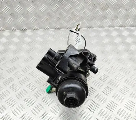 Volkswagen Golf VII Oil filter cover 03N115389K