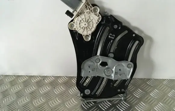 Mercedes-Benz SLK R172 Front door window regulator with motor A1726700103 930169100