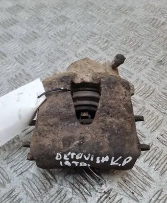 Skoda Octavia Mk2 (1Z) Front brake caliper 