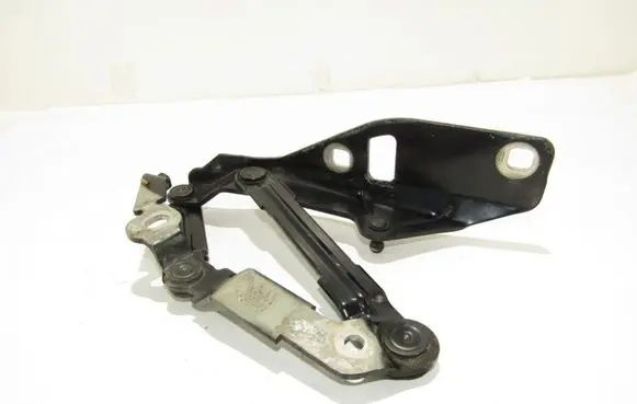 Audi TT TTS Mk2 Engine bonnet/hood hinges 8J0823301D