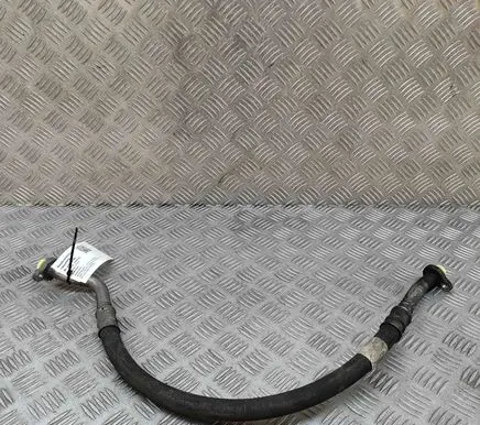 Volvo V70 Air conditioning (A/C) pipe/hose 31332152