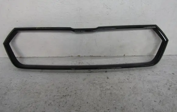 Skoda Enyaq iV Front bumper splitter molding 5LA853761B