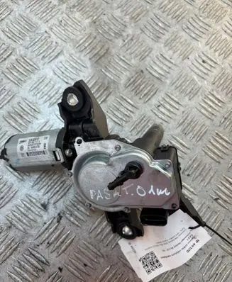 Volkswagen PASSAT B5.5 Rear window wiper motor 53032812 3C9955711A 15564739