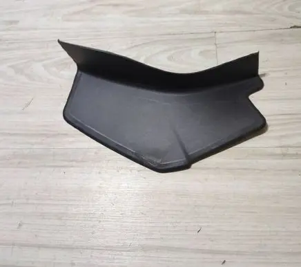 Jaguar F-Pace Rear/tail light trim molding HK8328661BB