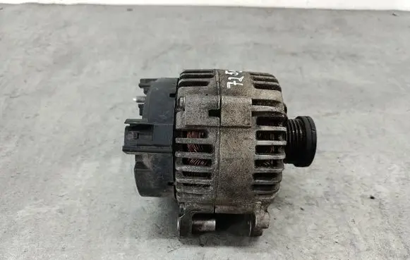 Volkswagen PASSAT B6 Generator/alternator