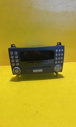 Mercedes-Benz SLK R171 Radio/CD/DVD/GPS head unit A1718200286