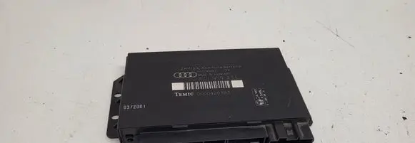 Audi A2 Comfort/convenience module 8Z0959433 H137S0003 00004293B3