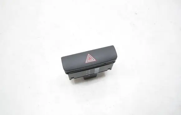 Volkswagen PASSAT B7 Hazard light switch 3AA953509 10S18511