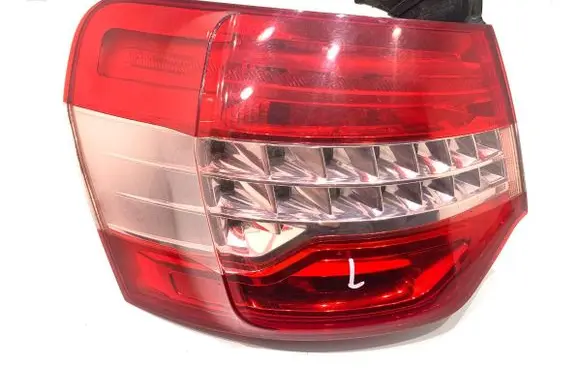 Rear/tail lights