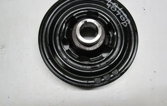 Mercedes-Benz C W204 Crankshaft pulley A6110300503