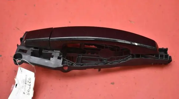 Opel Mokka Front door exterior handle 13505889