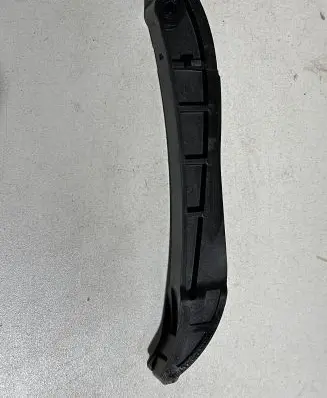 Maserati Ghibli Slide rail for timing chain 05184364AD