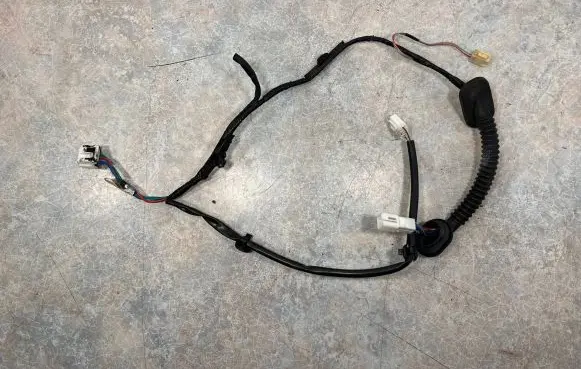 Subaru Impreza III Rear door wiring loom 81822FG020
