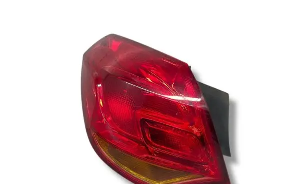Opel Astra J Rear/tail lights