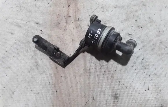 Volkswagen Caddy Electric auxiliary coolant/water pump 5N0965561A