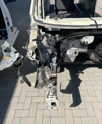 Volkswagen Caddy Front quarter panel 