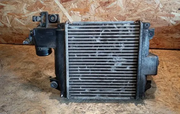 Toyota Hilux (AN10, AN20, AN30) Intercooler radiator TG127000-0741 0L030-A