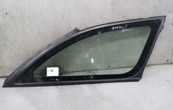 Nissan Primera Rear vent window glass 