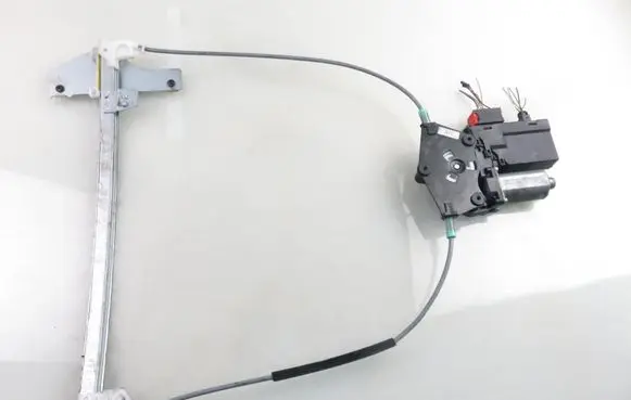 Peugeot 307 Front door window regulator with motor 9637131180