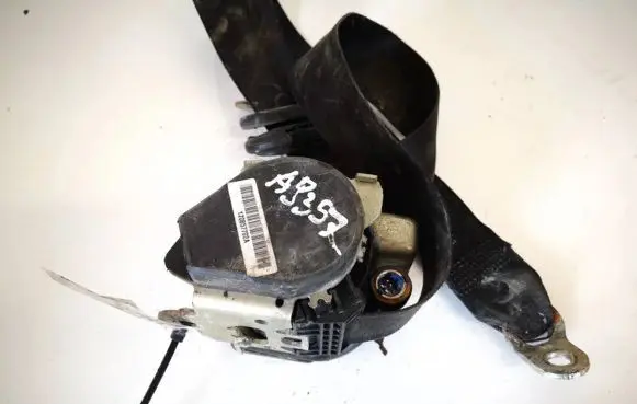 Skoda Octavia Mk2 (1Z) Front seatbelt 1z0857702a